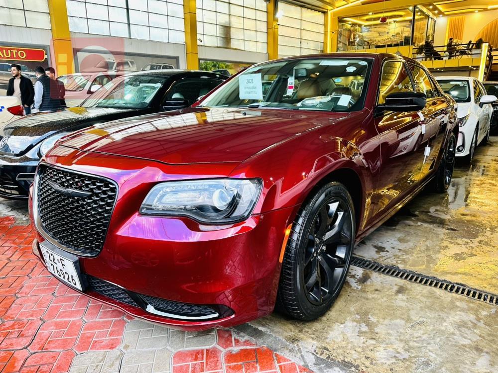 كرايسلر 300